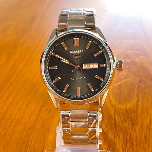 TAG Heuer Carrera